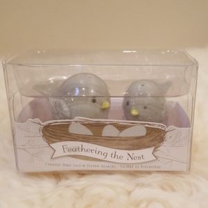 👀 Feathering the Nest Salt & Pepper Shakers